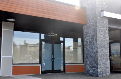 Brentwood medical laboratory front entrance